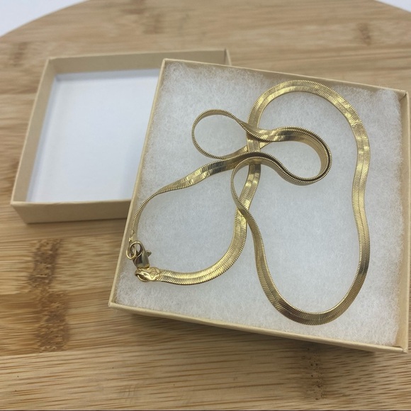 20" Gold Toned Herringbone Necklace || Box Included - Picture 7 of 8